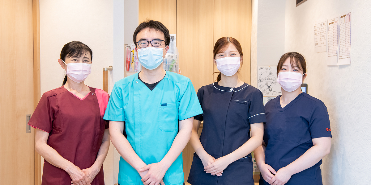 スタッフ集合写真
